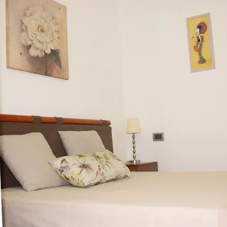 Casa Di Romy 罗通多港