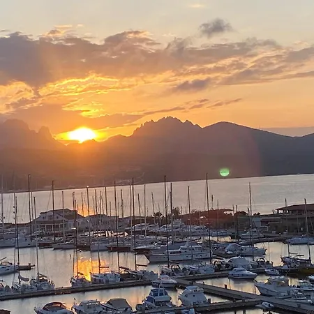 Casa Di Romy 罗通多港